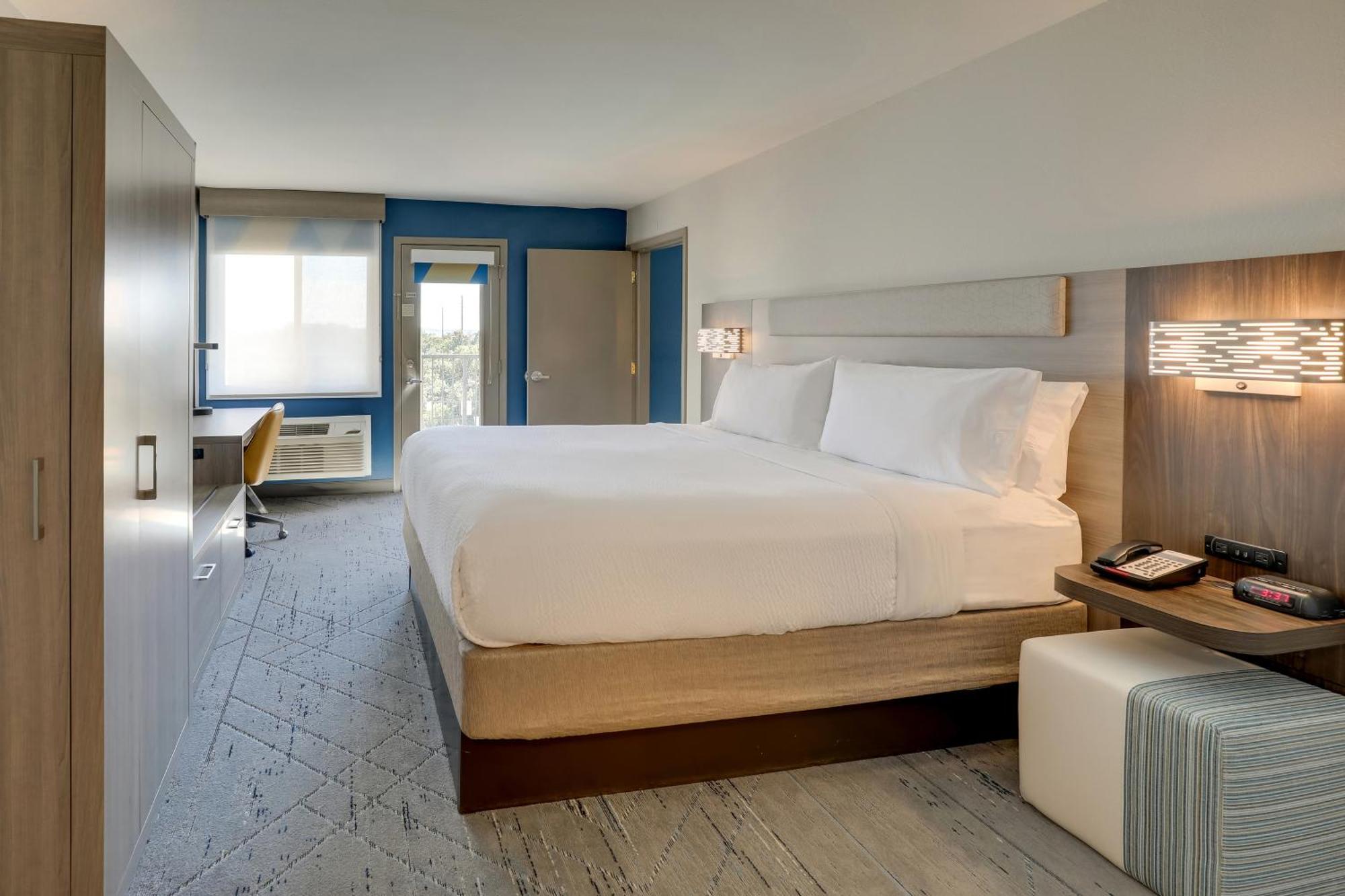 Holiday Inn Express Hotel & Suites Branson 76 Central By Ihg Dış mekan fotoğraf